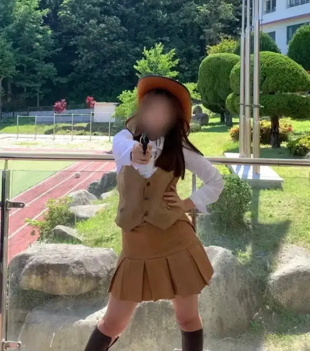 thumbnail-0